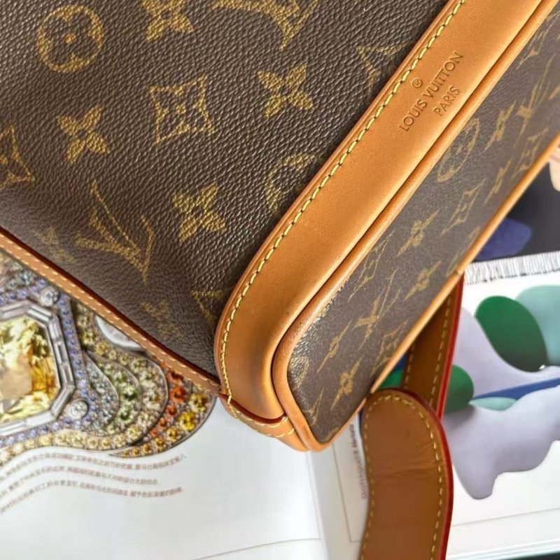 ✨Louis Vuitton 限量款老花milk box牛奶盒子斜背包 男女同款 98新 配件塵袋-4