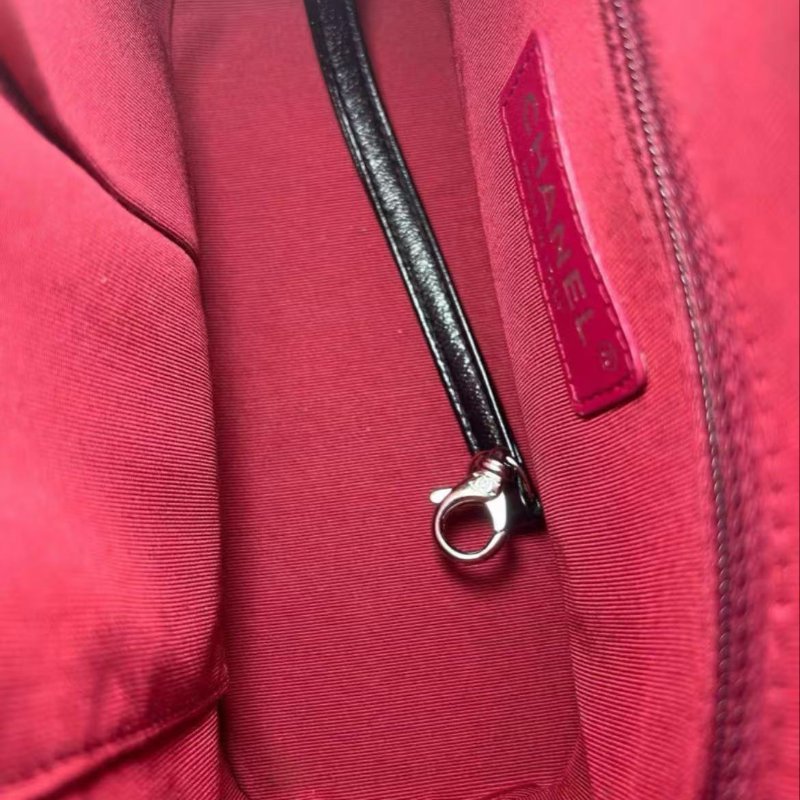 ✨Chanel 20A 小號 流浪手提斜背包 20*15*8 99新 配件塵袋-4