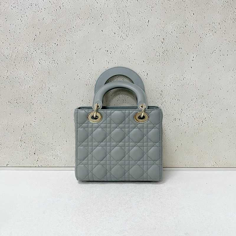 Dior lady Dior 4格-1