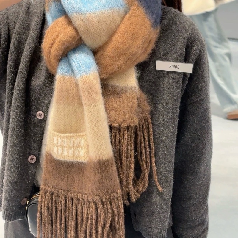 促銷品 MIU MIU 馬海毛 圍巾-7