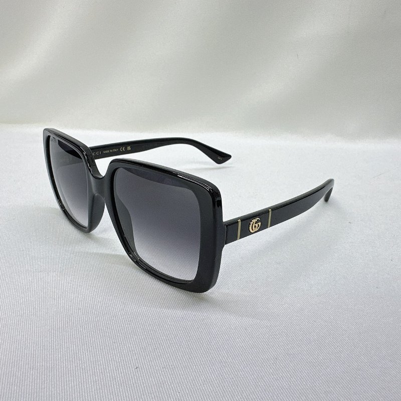 GUCCI 黑框小金雙G墨鏡-1
