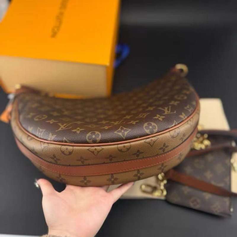 LV 芯片款大月亮碗豆包 全新 配件塵袋盒子-8