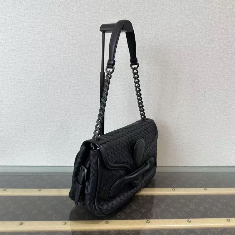 ✨BV 經典編織黑色肩背斜背包鍊條包 29*18*11 98新配件塵袋-5