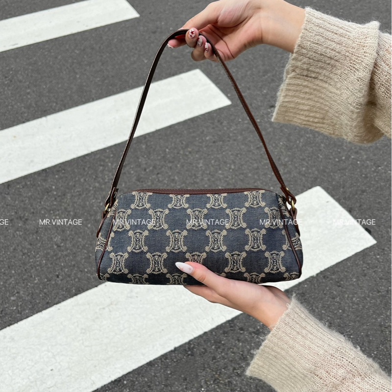 🏷️ Celine Hobo-1