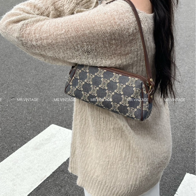 🏷️ Celine Hobo-2