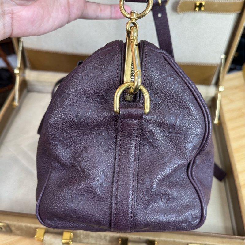 Louis Vuitton 酒紫壓紋老花Speedy 25/ 背帶款💜有便宜-12