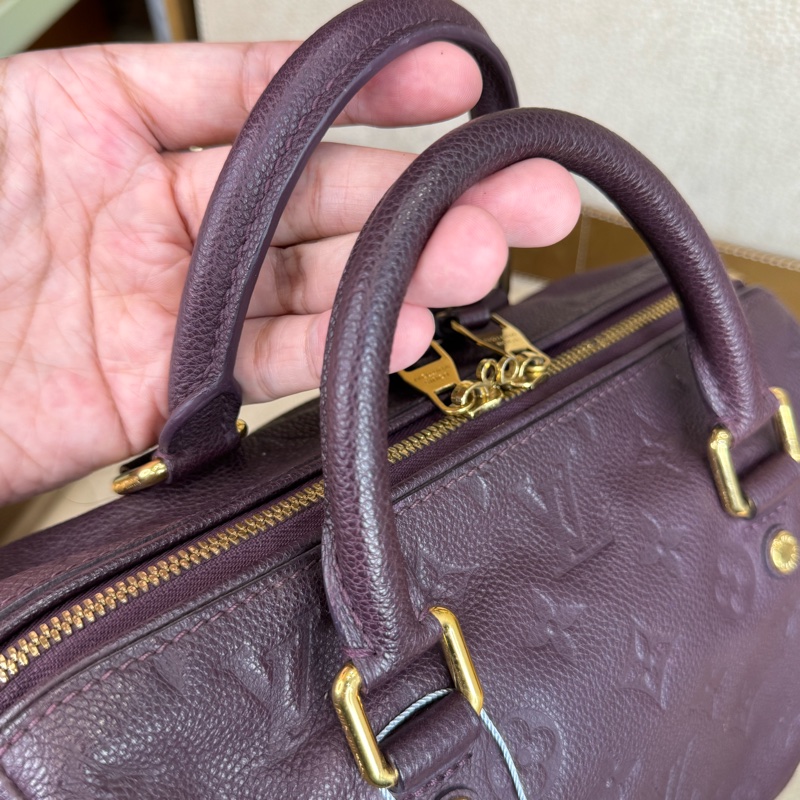 Louis Vuitton 酒紫壓紋老花Speedy 25/ 背帶款💜有便宜-18