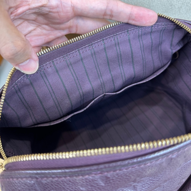 Louis Vuitton 酒紫壓紋老花Speedy 25/ 背帶款💜有便宜-26