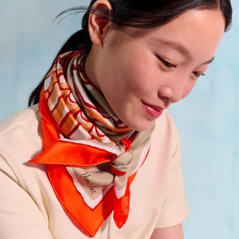全新 HERMÈS 愛馬仕 Libre Comme Pegase 自由飛馬 90方巾-6