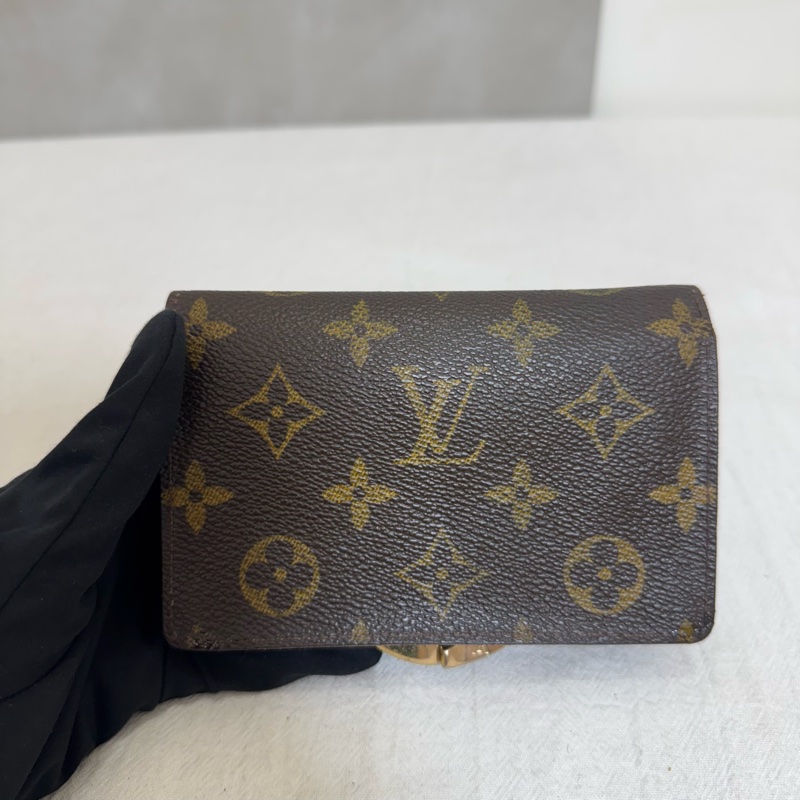 Louis Vuitton 滿版老花短夾-6