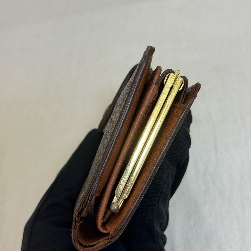 Louis Vuitton 滿版老花短夾-8