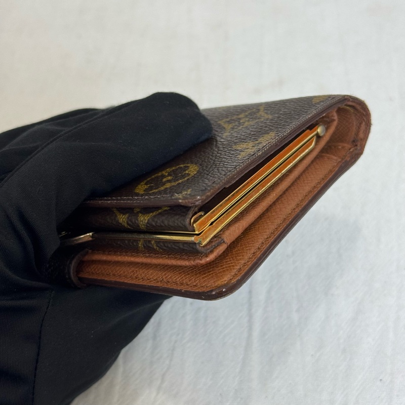 Louis Vuitton 滿版老花短夾-9