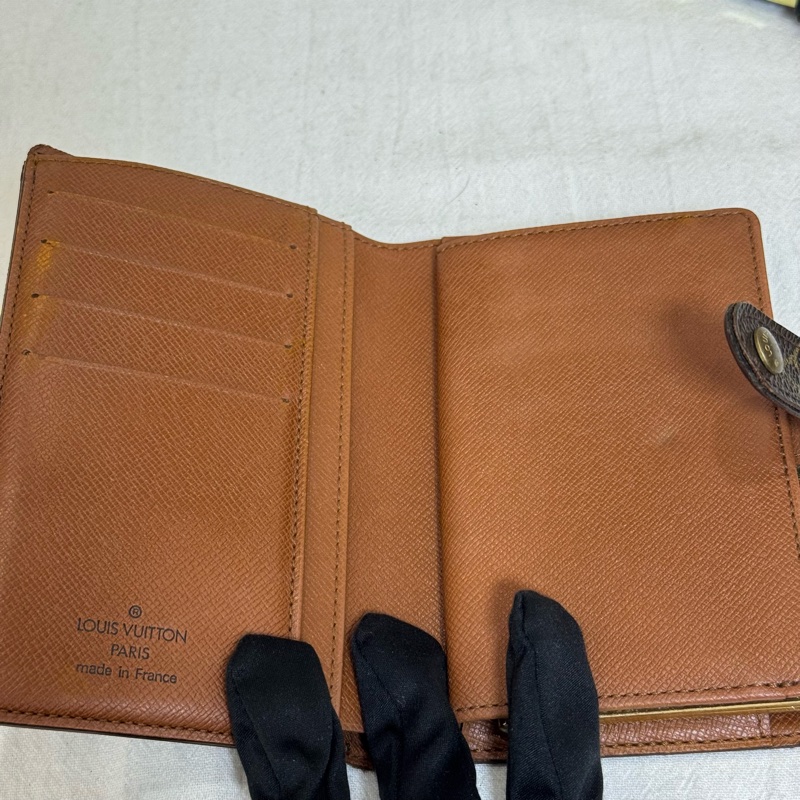 Louis Vuitton 滿版老花短夾-16