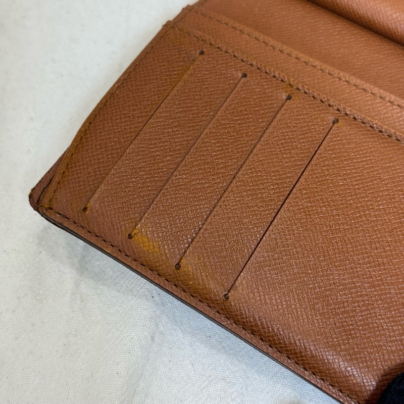 Louis Vuitton 滿版老花短夾-17