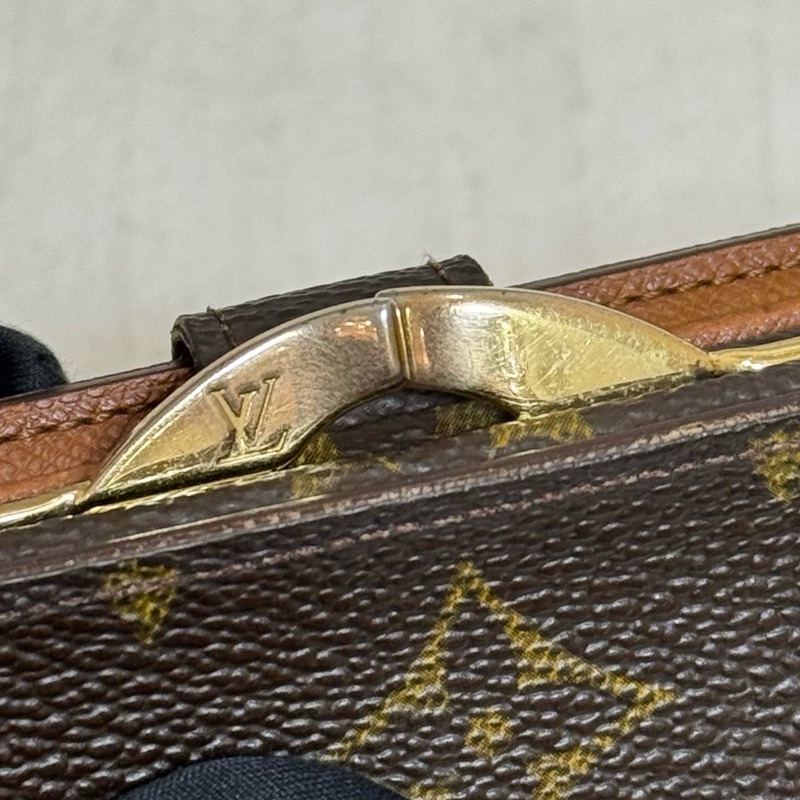 Louis Vuitton 滿版老花短夾-18