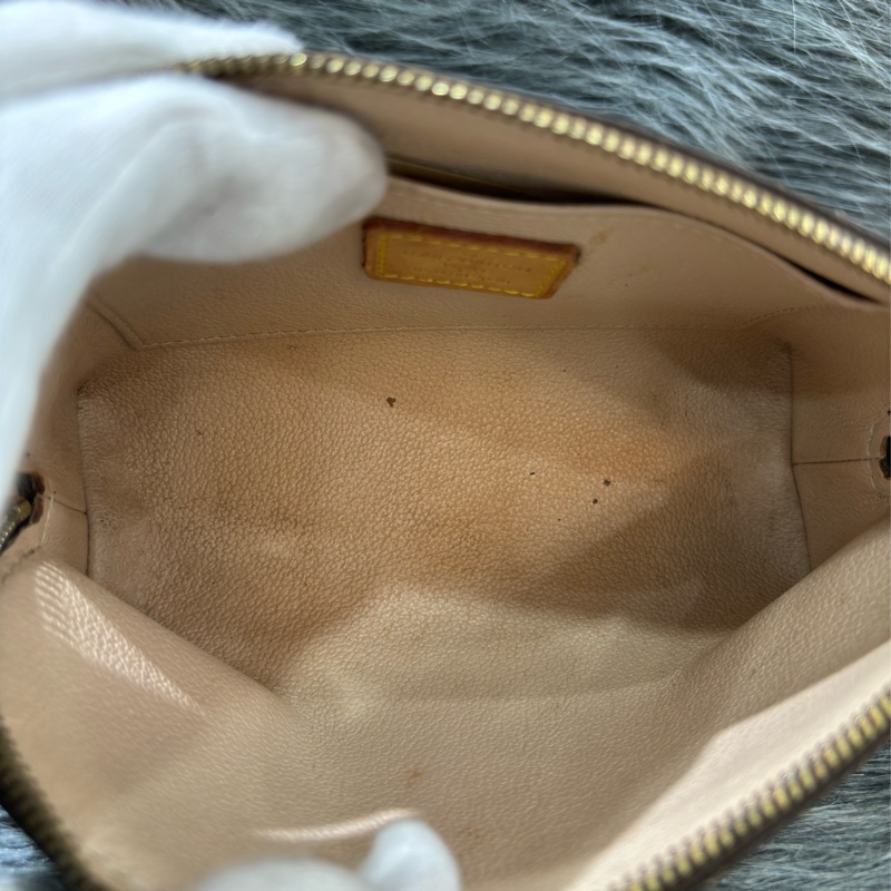 LV M47515 原花 老花 字紋 晚宴包 盥洗包 化妝包 小物包 拉鍊包-17