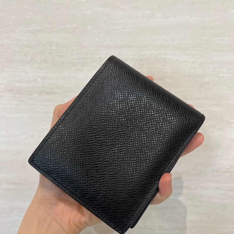 LV 黑牛皮銀釦三折對開短夾M62045-3