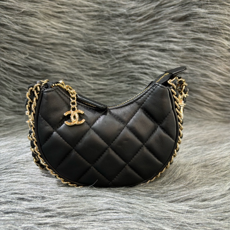 CHANEL AP3232 黑色羊皮 金鍊 肩背包彎月包牛角包半月包可頌包彎豆斜背包兩用包-1