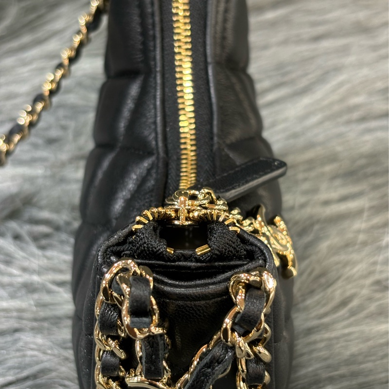 CHANEL AP3232 黑色羊皮 金鍊 肩背包彎月包牛角包半月包可頌包彎豆斜背包兩用包-2