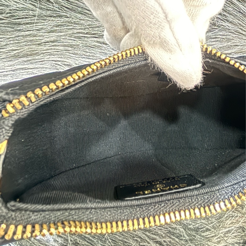 CHANEL AP3232 黑色羊皮 金鍊 肩背包彎月包牛角包半月包可頌包彎豆斜背包兩用包-18
