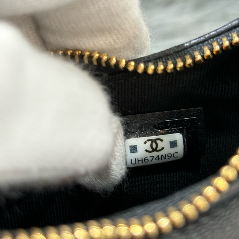 CHANEL AP3232 黑色羊皮 金鍊 肩背包彎月包牛角包半月包可頌包彎豆斜背包兩用包-19