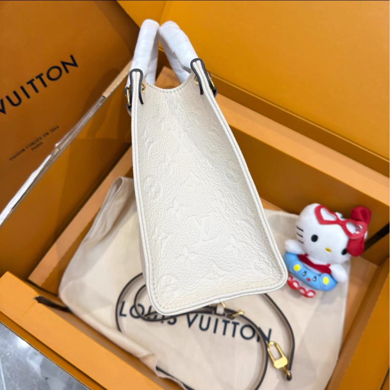 LV 路易威登 onthego 奶油白全皮壓紋小號 單肩斜挎手提包-7