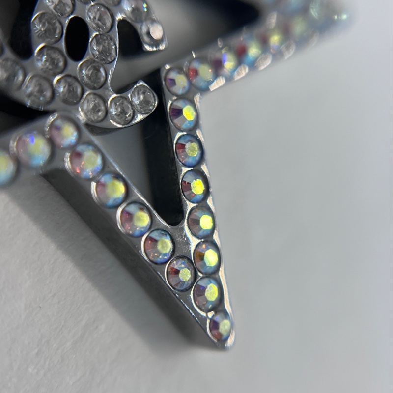 香奈兒Chanel爆款粉色水鑽雙C項鍊，鏤空設計很閃 鏈長可調節 無配件-7