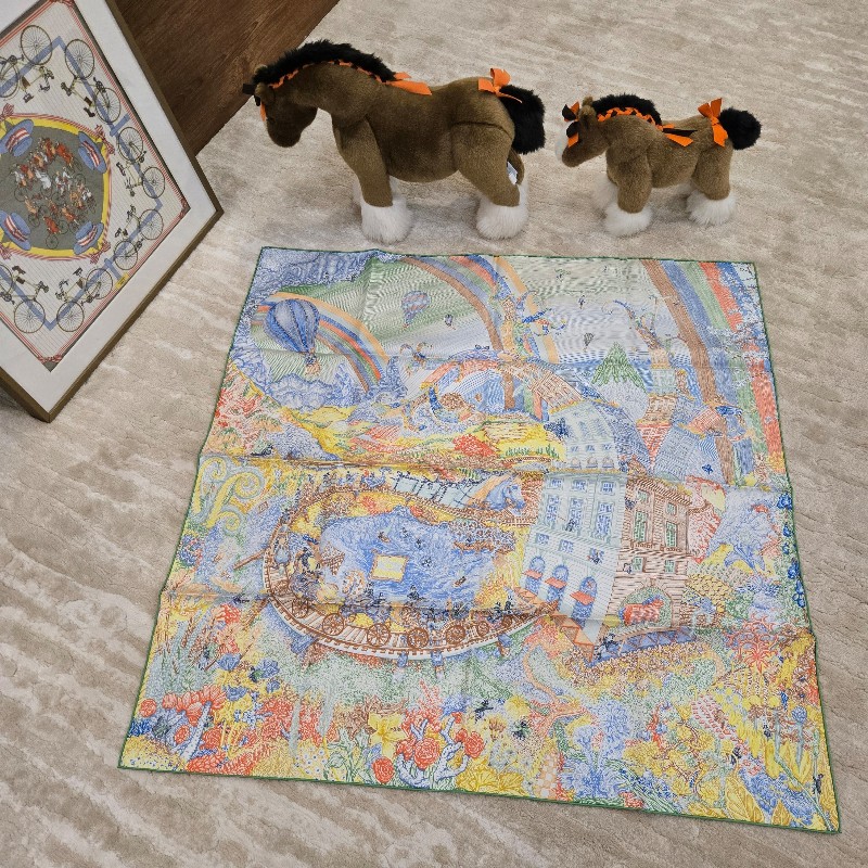 全新 HERMÈS 愛馬仕 Les Folies du Faubourg "翱翔福寶之夢" 90方巾-4