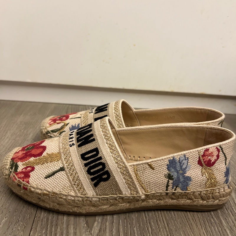 全新 Dior 新年款限量漁夫鞋-2
