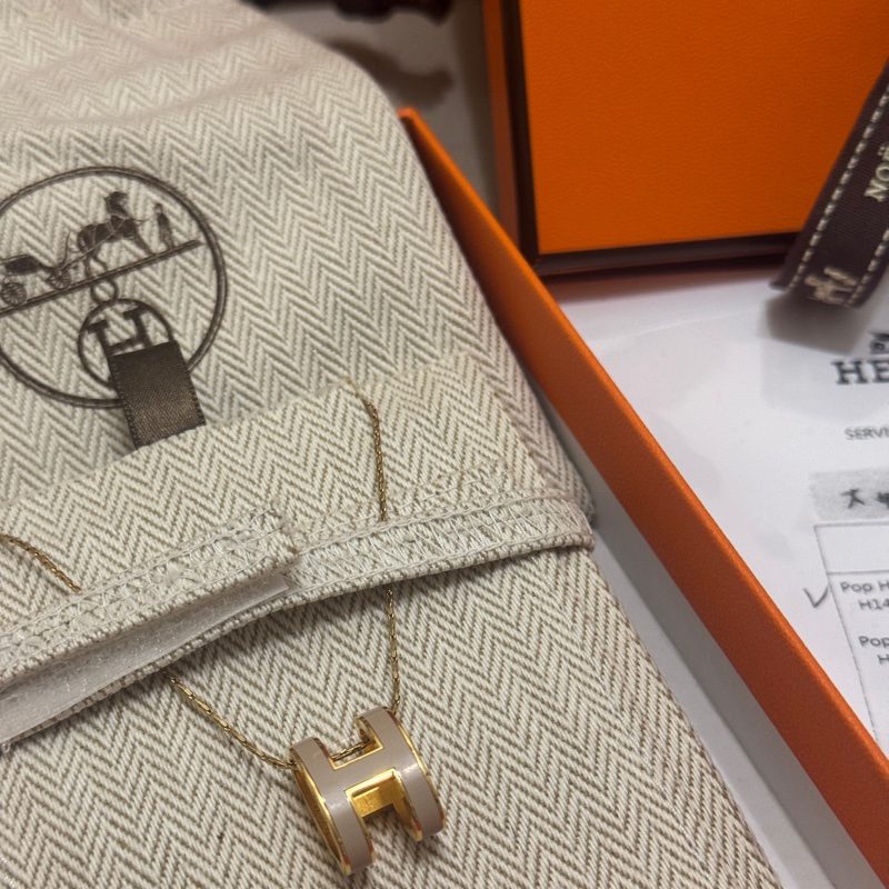 Hermès h 項鍊 經典H  大Logo奶茶色-6