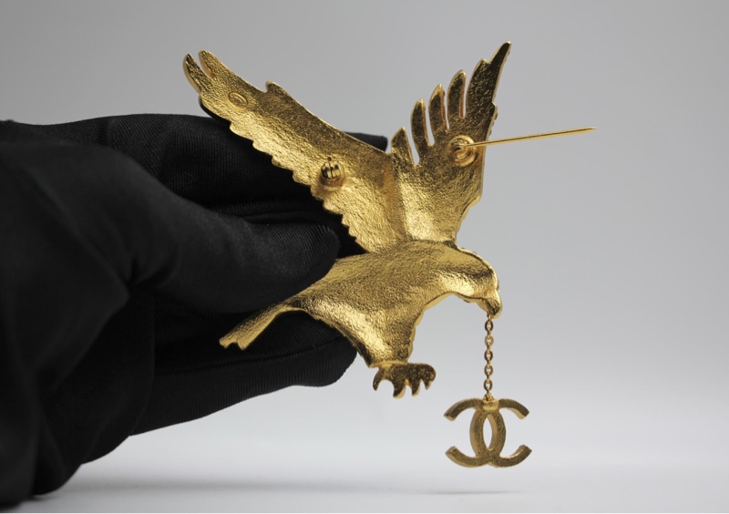 Chanel Vintage 01P水鑽老鷹大款胸針-8