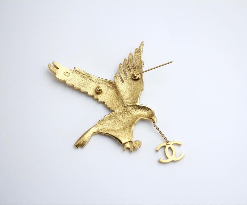 Chanel Vintage 01P水鑽老鷹大款胸針-12
