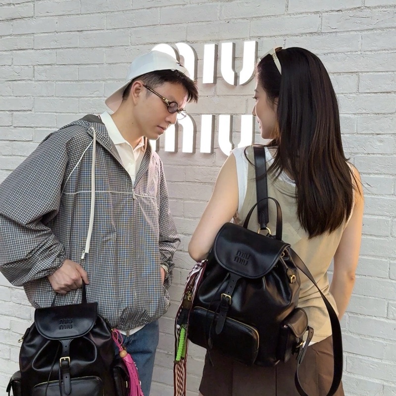 Miu Miu 皮革 雙肩包-2