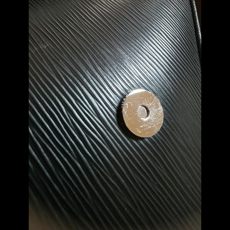 LV法棍包（黑）-7