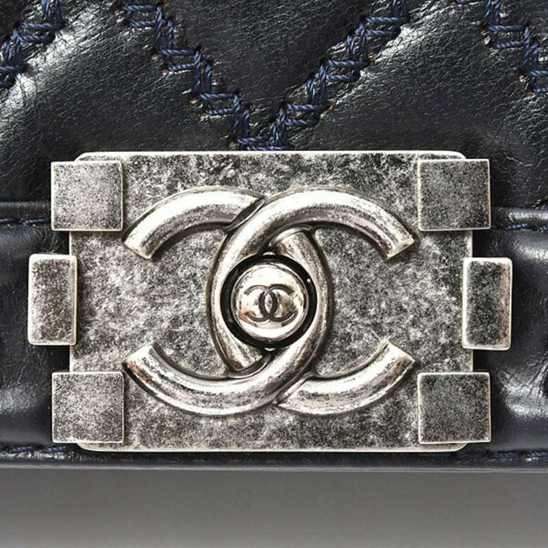 香奈兒 (Chanel) 女款 Boy 鏈條單肩包 絎縫皮革 海軍藍 CHANEL-4