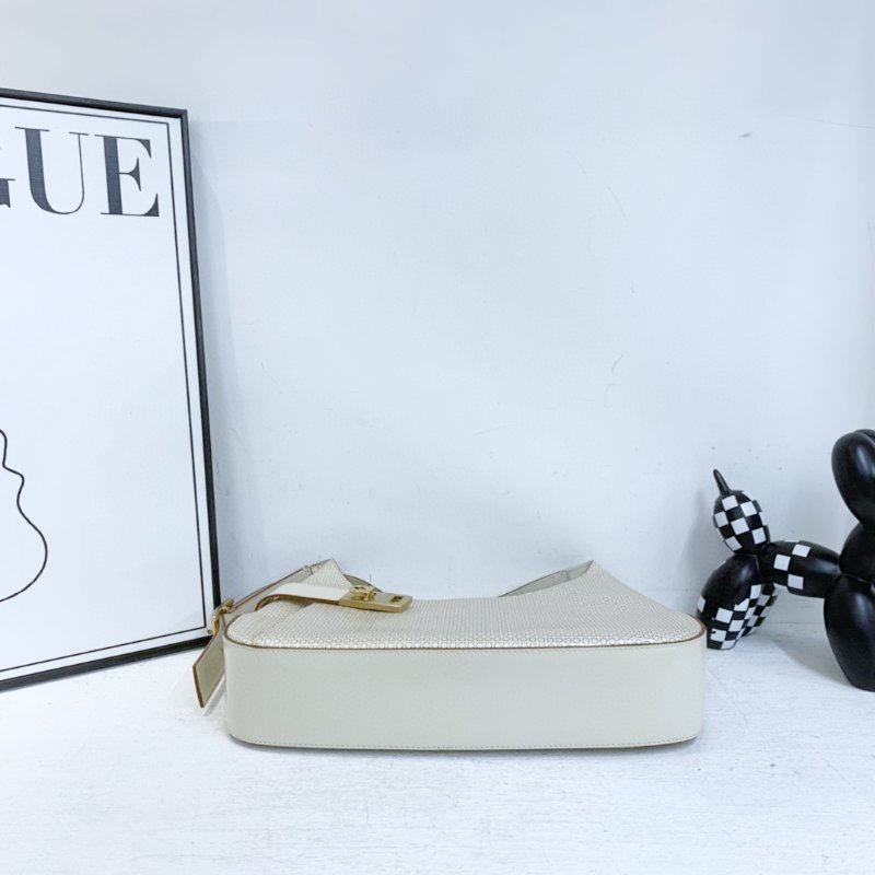 【FERRAGAMO】米色 Calfskin 牛皮 Hobo 腋下包 金扣設計-2
