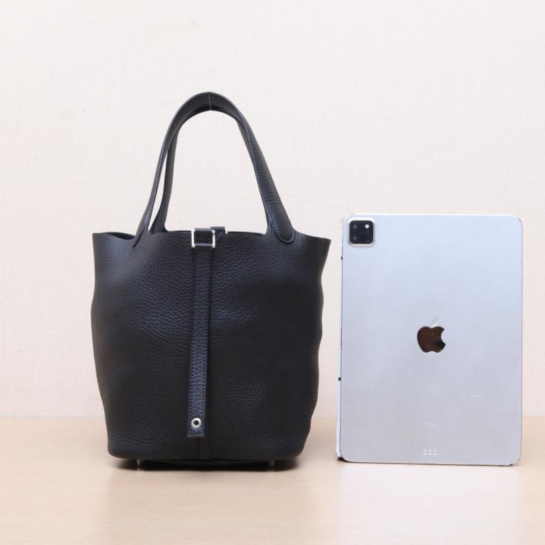 HERMES(愛馬仕) Picotin 22 菜籃子 89黑色 TM皮 W刻 銀扣-2