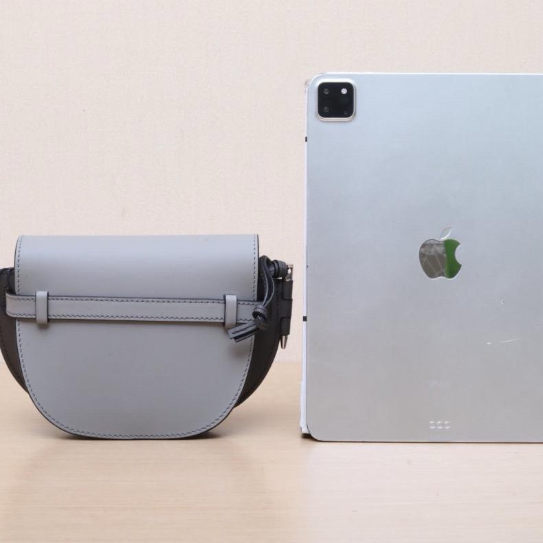 LOEWE(羅意威) Gate 馬鞍斜跨包 MINI Dual 寬肩帶 灰色-2