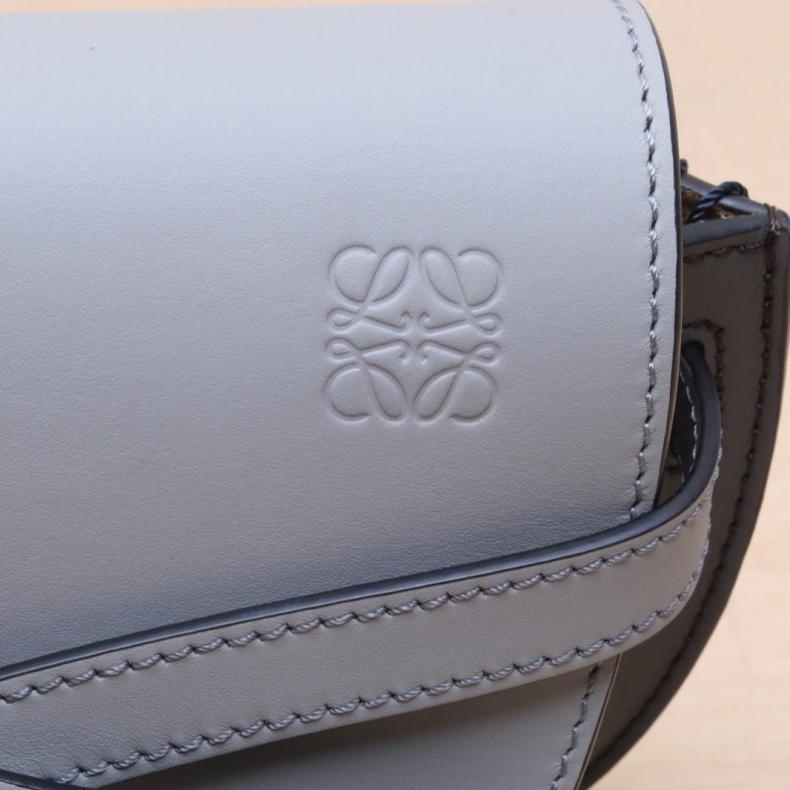 LOEWE(羅意威) Gate 馬鞍斜跨包 MINI Dual 寬肩帶 灰色-5