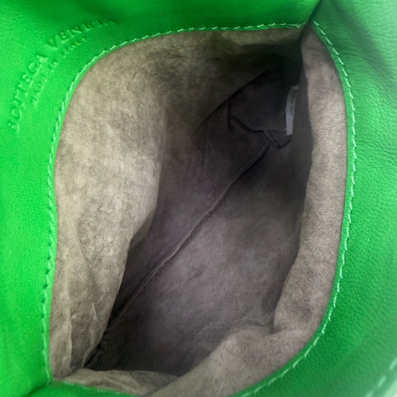 Bottega Veneta Shoulder Bag-15