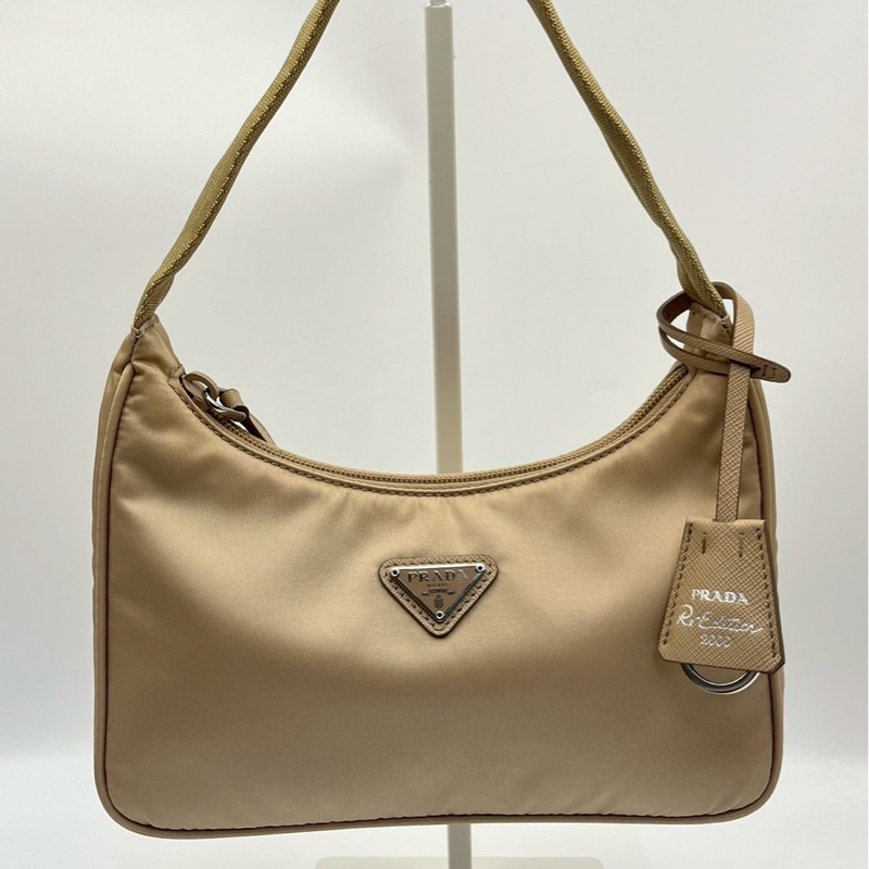 🏷️ Prada hobo 99 新-2