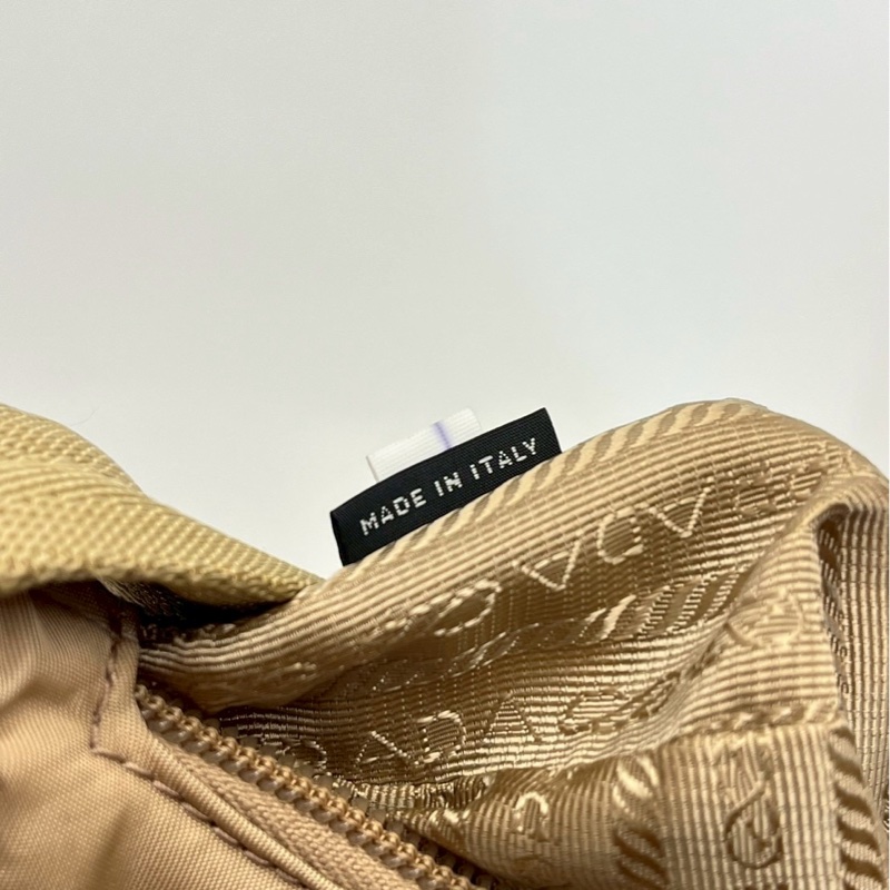 🏷️ Prada hobo 99 新-11