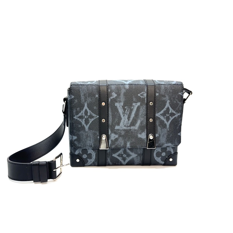 LV 黑灰帆布叢林系列Trunk斜背郵差包 M57271-0