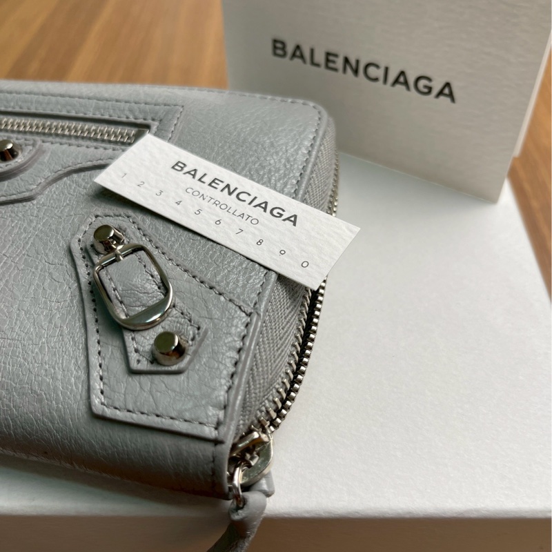 【全新正品】Balenciaga 經典拉鍊長夾 灰色 機車包鉚釘款 附盒防塵袋-1