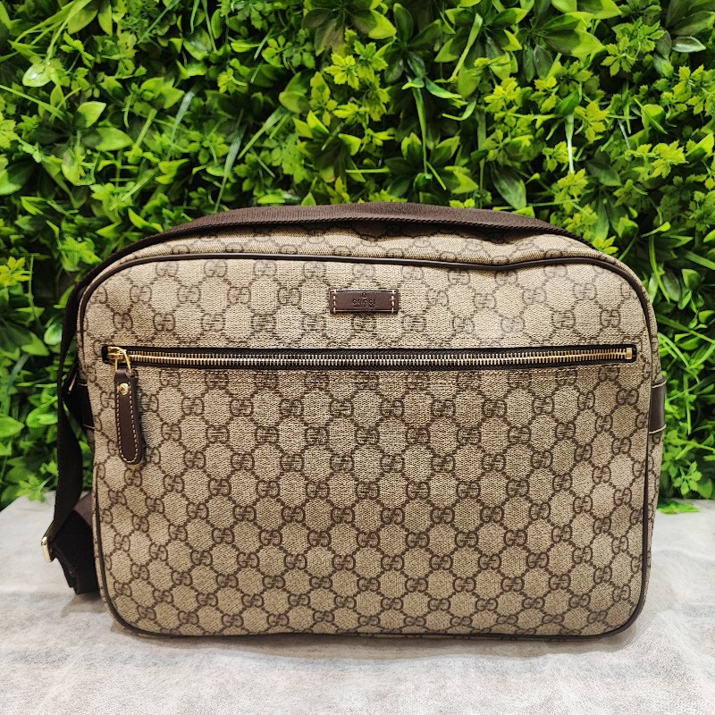 Gucci Shoulder bag-0