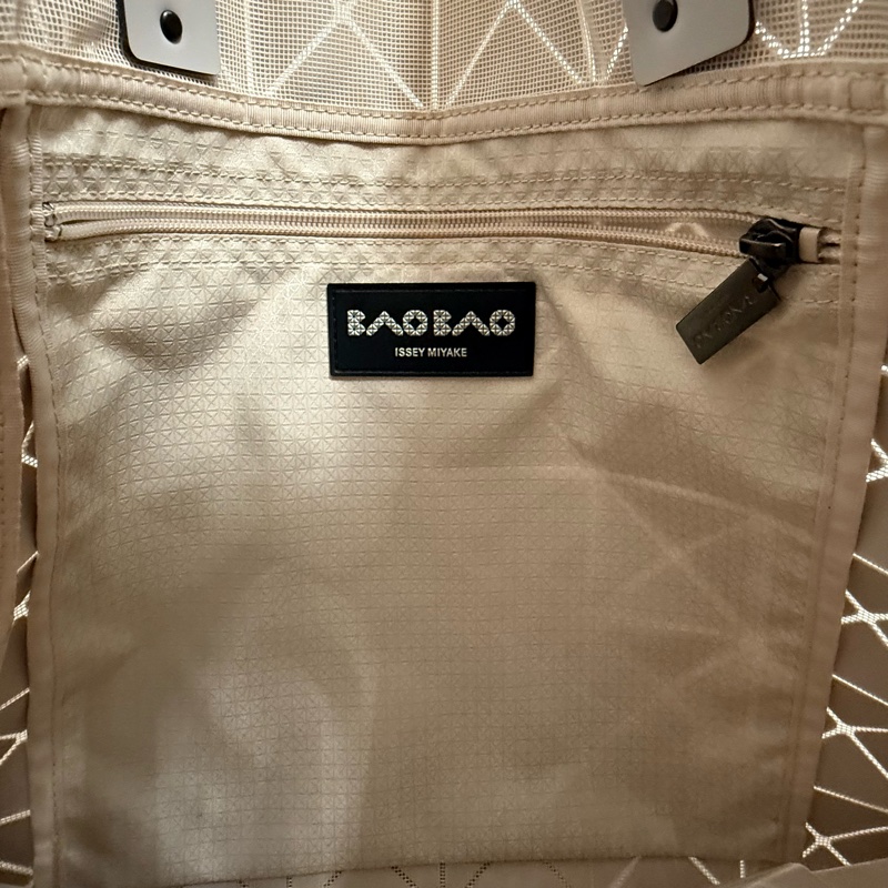 issey miyake baobao 米白拼粉紅-2