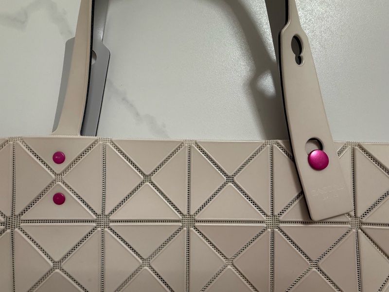 issey miyake baobao 米白拼粉紅-8