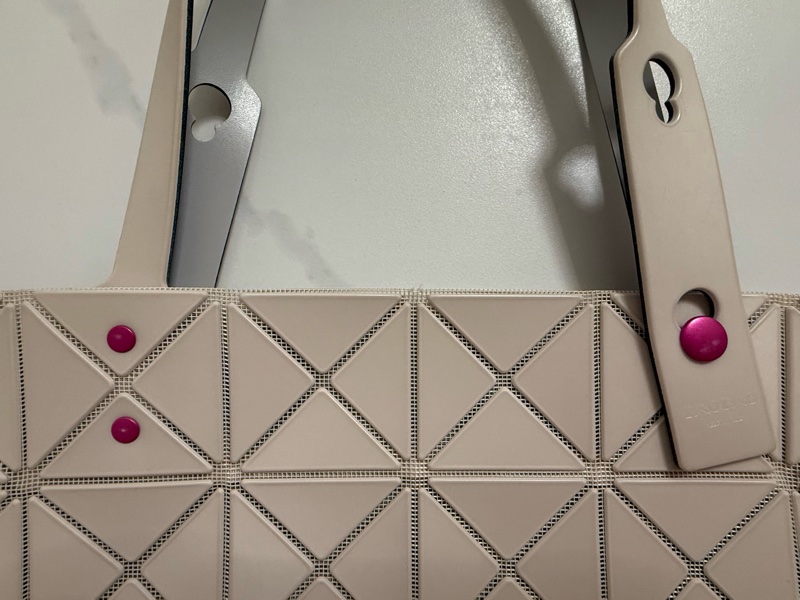 issey miyake baobao 米白拼粉紅-9