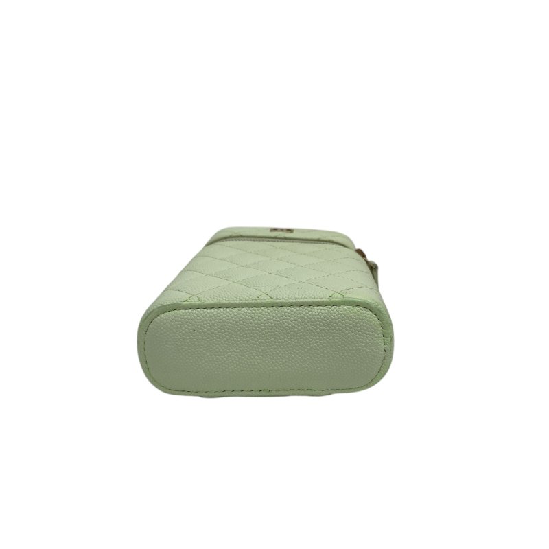 【CHANEL】薄荷綠 Caviar 魚子醬皮革 金扣 鏈條手機包 Chain Shoulder Bag（二手）-3