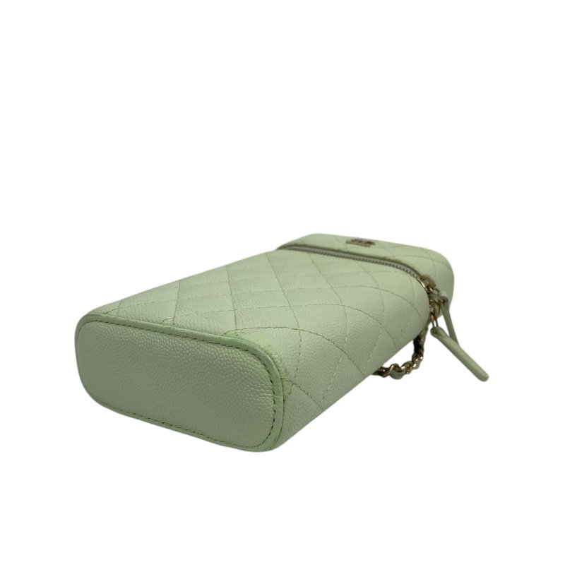 【CHANEL】薄荷綠 Caviar 魚子醬皮革 金扣 鏈條手機包 Chain Shoulder Bag（二手）-4